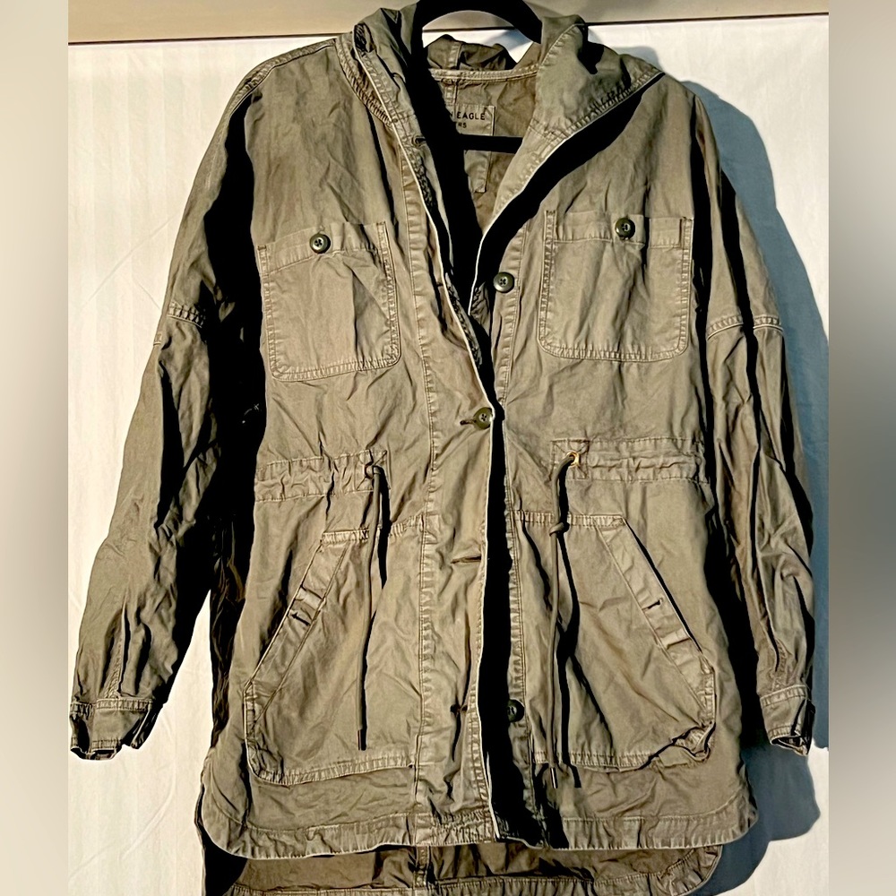 American Eagle utility jacket.  Size XS.  Army green